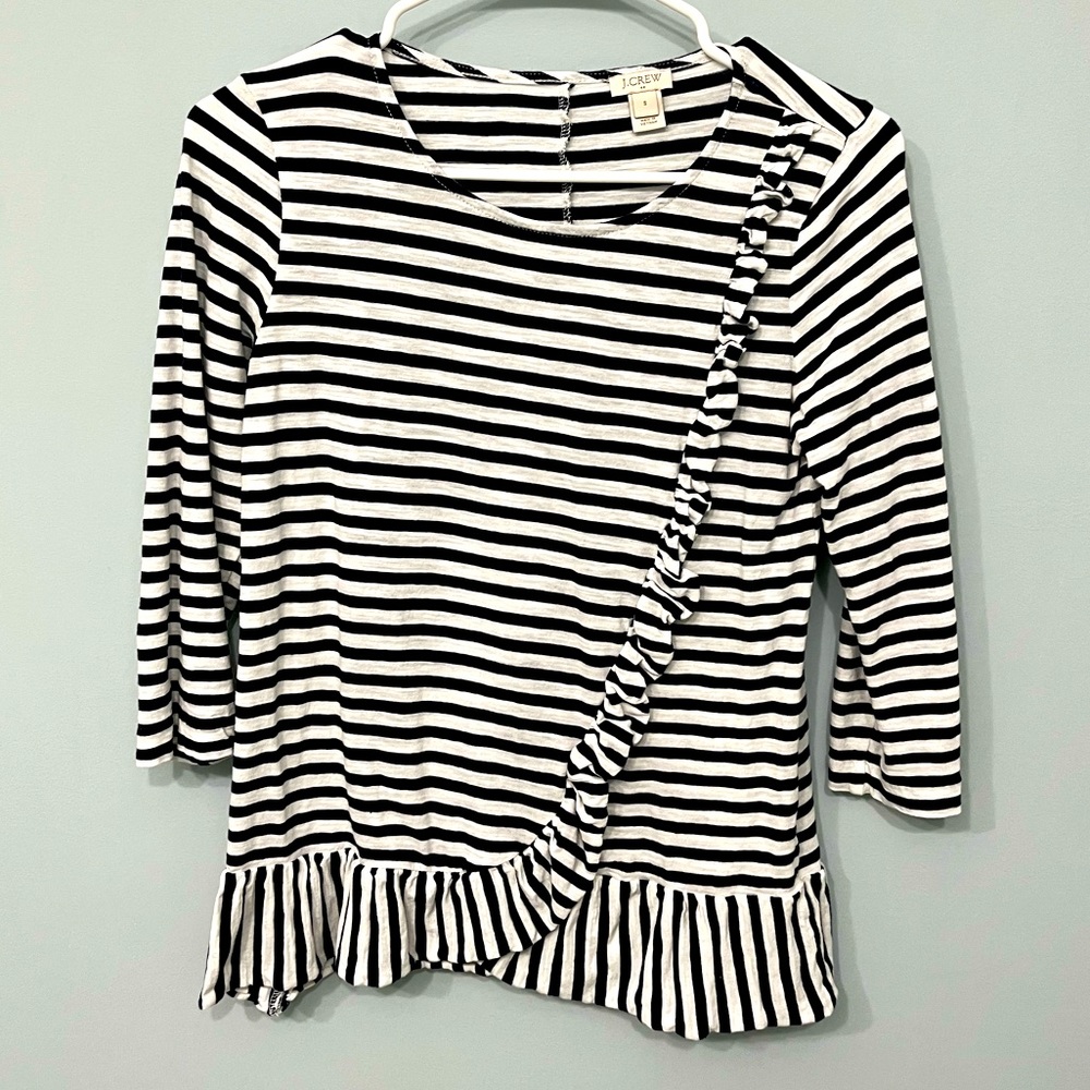 Ruffle striped Tee